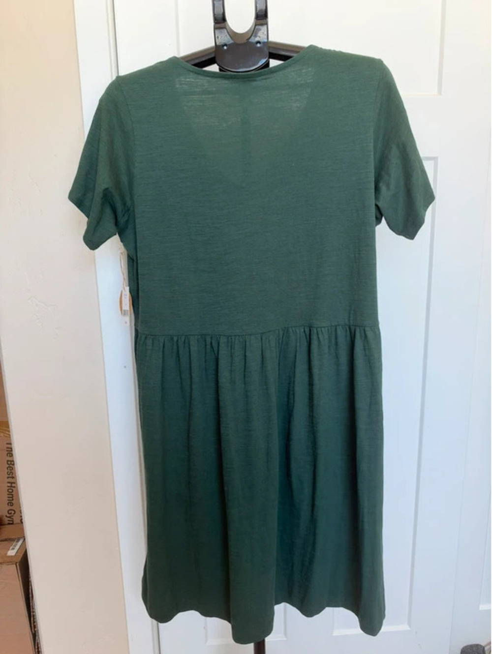 DIP Dress - Picture 2 of 4
